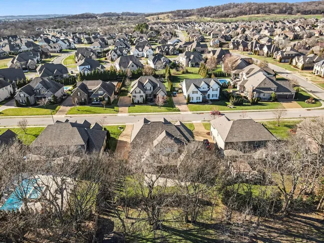 $1,149,000 | 2015 Autumn Ridge Way, Spring Hill, TN 37174