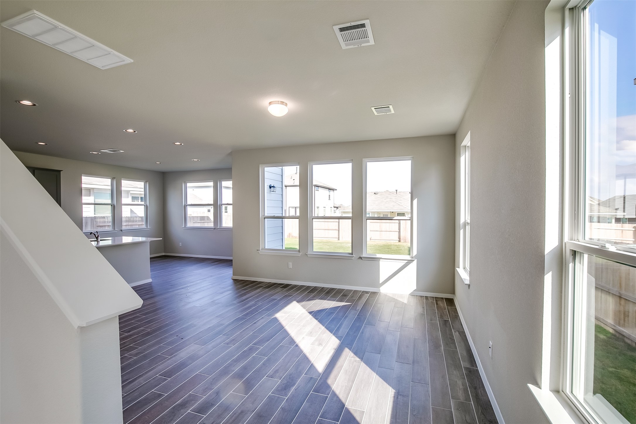 212 Stein Road Georgetown, TX 78626 - Photo 5 of 29
