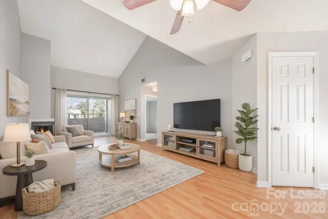 $1,145 | 2555 Stockbridge Drive, Unit C, Charlotte, NC 28210