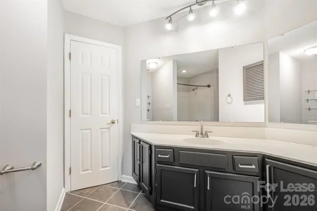 $1,145 | 2555 Stockbridge Drive, Unit C, Charlotte, NC 28210