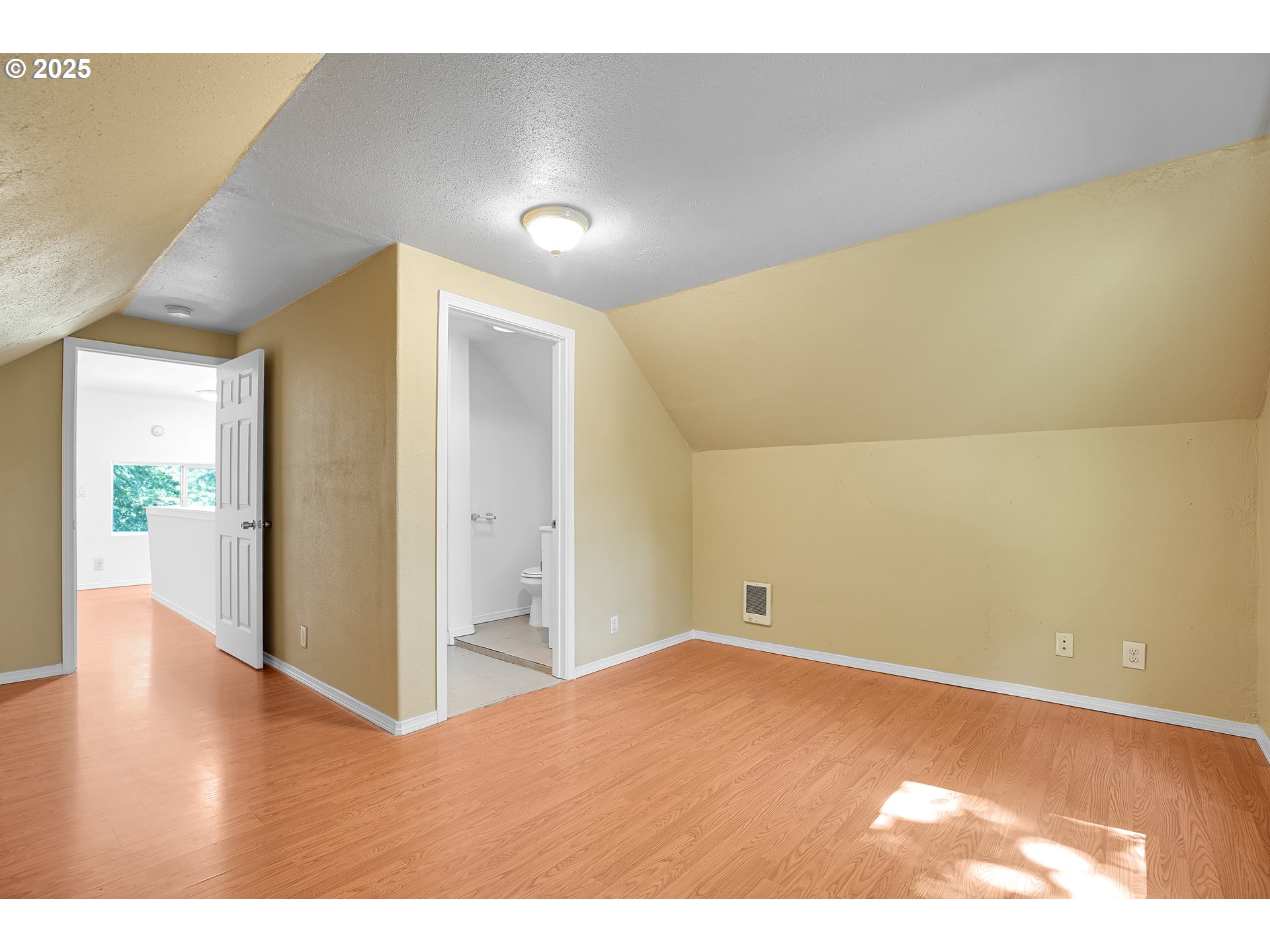 6511 Northwest St Helens Road Portland, OR 97210 - Photo 29 of 44