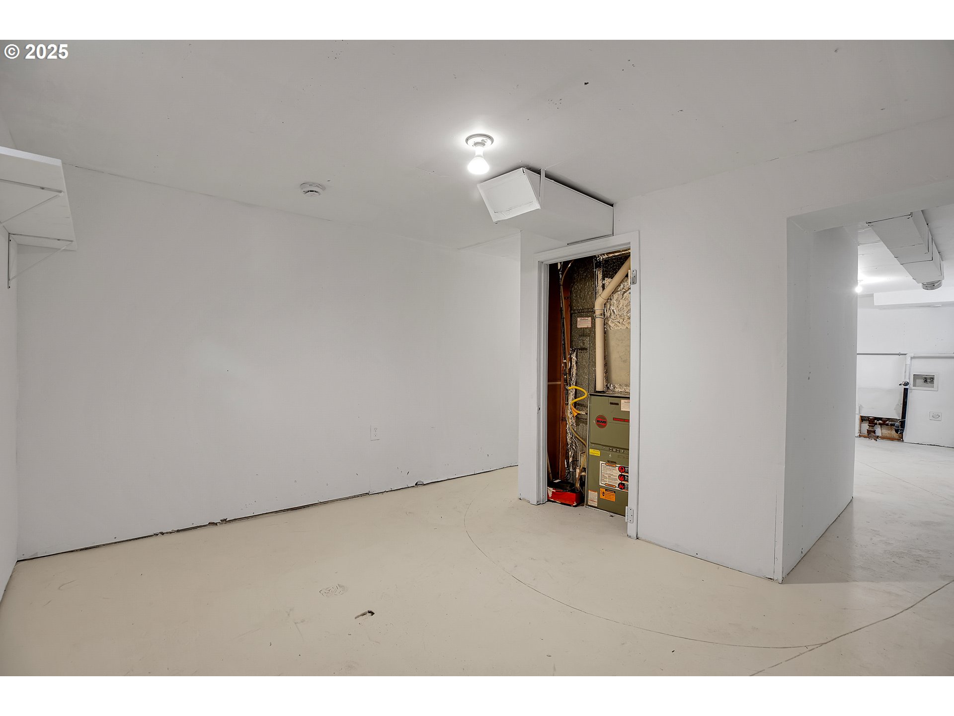 6511 Northwest St Helens Road Portland, OR 97210 - Photo 35 of 44