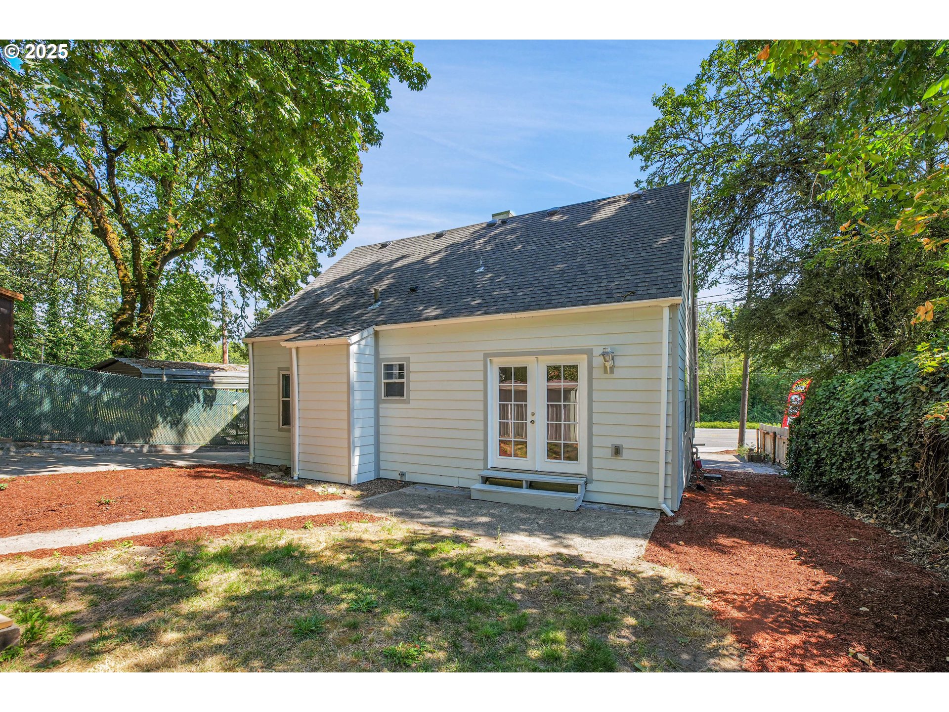 6511 Northwest St Helens Road Portland, OR 97210 - Photo 39 of 44