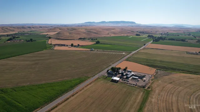$3,500,000 | 8020 Upper Avenue, Emmett, ID 83617