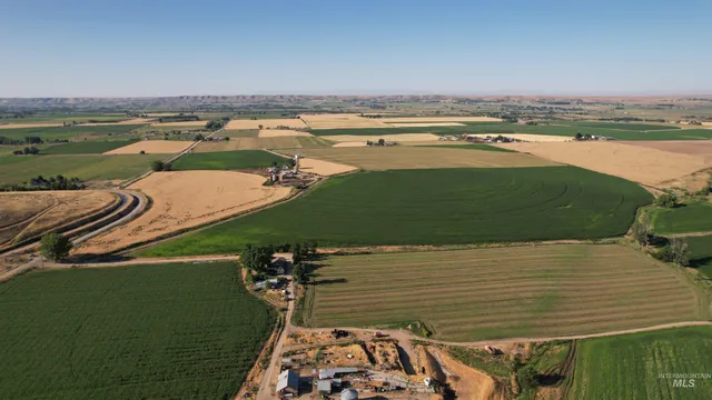 $3,500,000 | 8020 Upper Avenue, Emmett, ID 83617