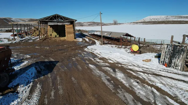 $3,500,000 | 8020 Upper Avenue, Emmett, ID 83617