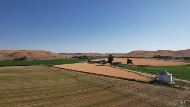 $3,500,000 | 8020 Upper Avenue, Emmett, ID 83617