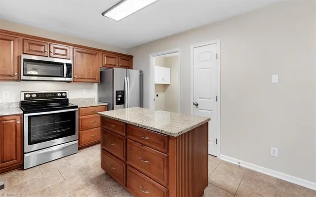 $2,750 | 3103 Bannock Lane, Greensboro, NC 27410