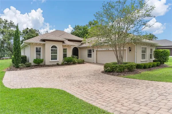 $549,000 | 5312 Mdw Hl Loop, Lady Lake, FL 32159