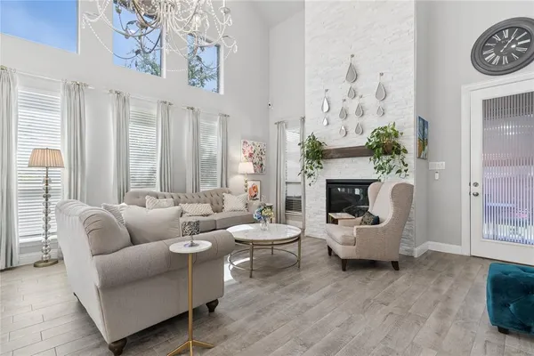$4,750 | 12701 Mercer Parkway, Farmers Branch, TX 75234