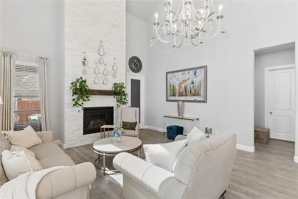 $4,750 | 12701 Mercer Parkway, Farmers Branch, TX 75234