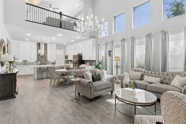 $4,750 | 12701 Mercer Parkway, Farmers Branch, TX 75234