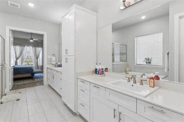 $4,750 | 12701 Mercer Parkway, Farmers Branch, TX 75234