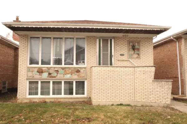 $429,000 | 6102 West 64th Street, Chicago, IL 60638