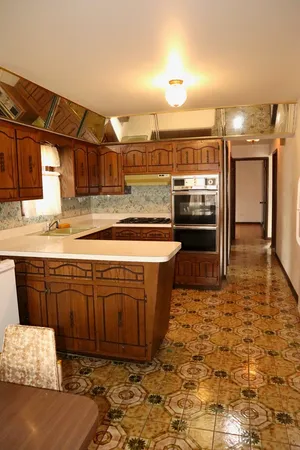 $429,000 | 6102 West 64th Street, Chicago, IL 60638