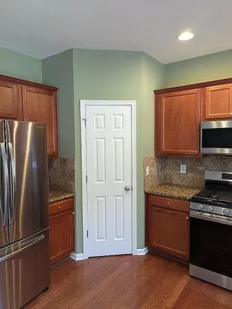 $374,900 | 2712 Beynon Lane Northeast, Suwanee, GA 30024