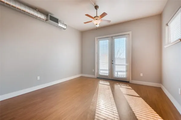 $1,475 | 928 Travis Avenue, Unit 407, Fort Worth, TX 76104