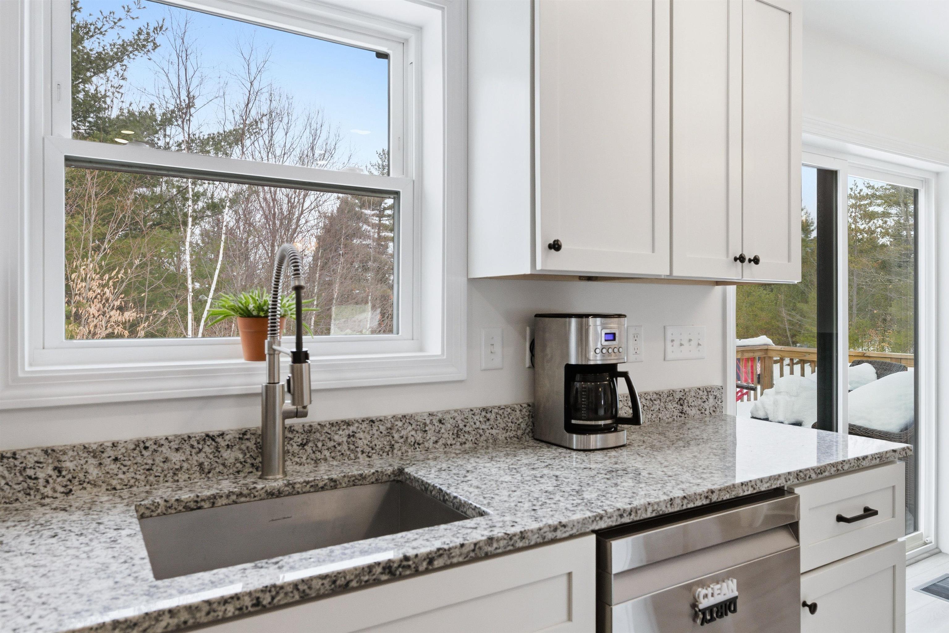 33 West Mdw Road Pittsfield, NH 03263 - Photo 8 of 43 Gallery Image 8