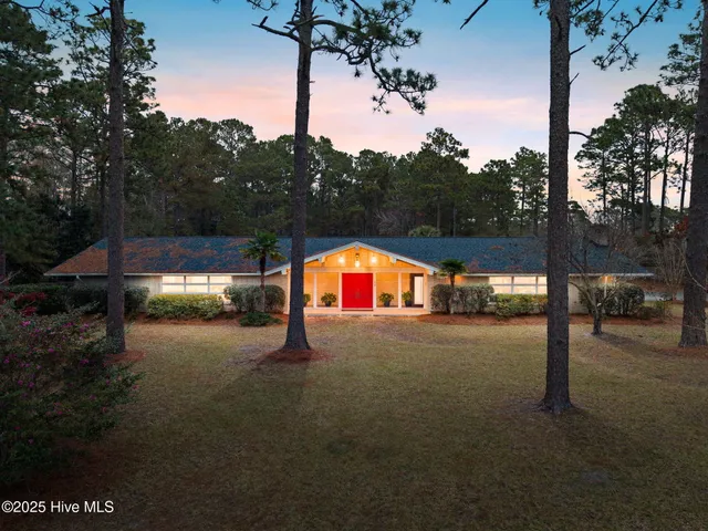 $775,000 | 32 Brierwood Road Southwest, Shallotte, NC 28470