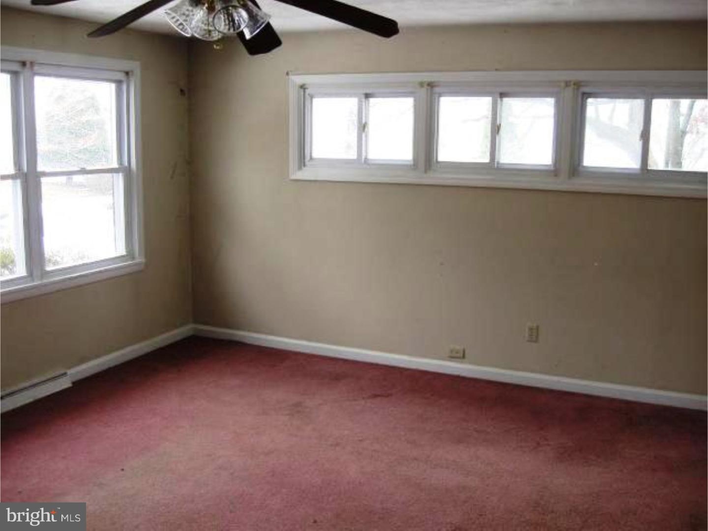 219 Buffington Road Aston, PA 19014 - Photo 3 of 10 Gallery Image 3