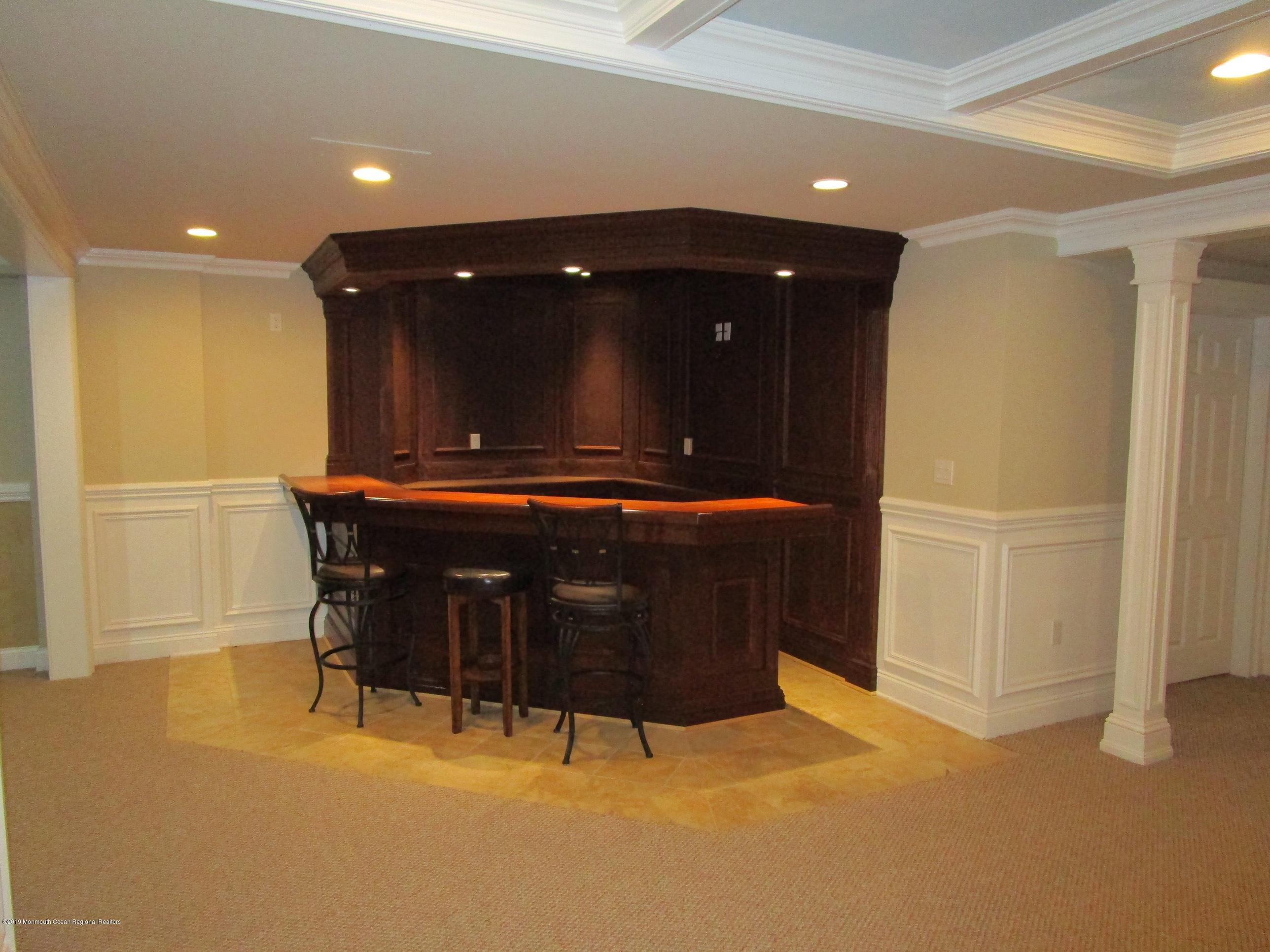 32 Forman Road Millstone Township, NJ 08535 - Photo 15 of 21 32 Forman bar