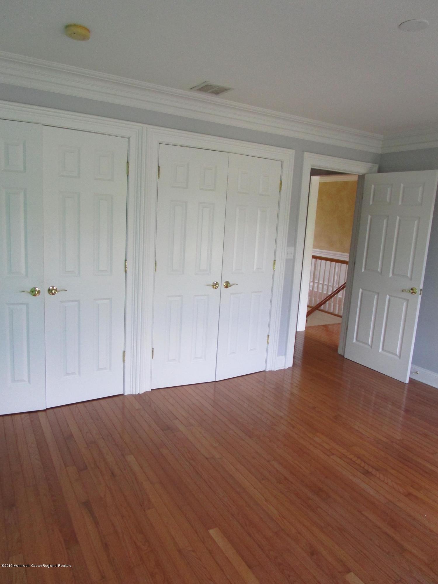 32 Forman Road Millstone Township, NJ 08535 - Photo 8 of 21 32 Forman br2