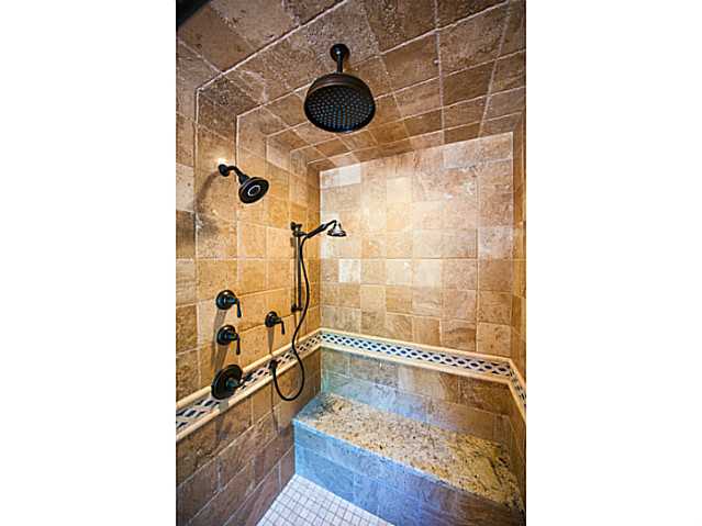 1622 Laurel Road Oceanside, CA 92054 - Photo 15 of 25 Gallery Image 15