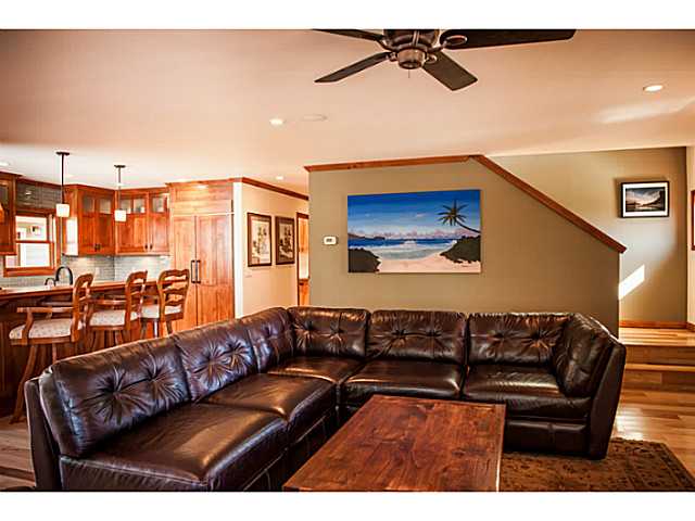 1622 Laurel Road Oceanside, CA 92054 - Photo 8 of 25 Gallery Image 8