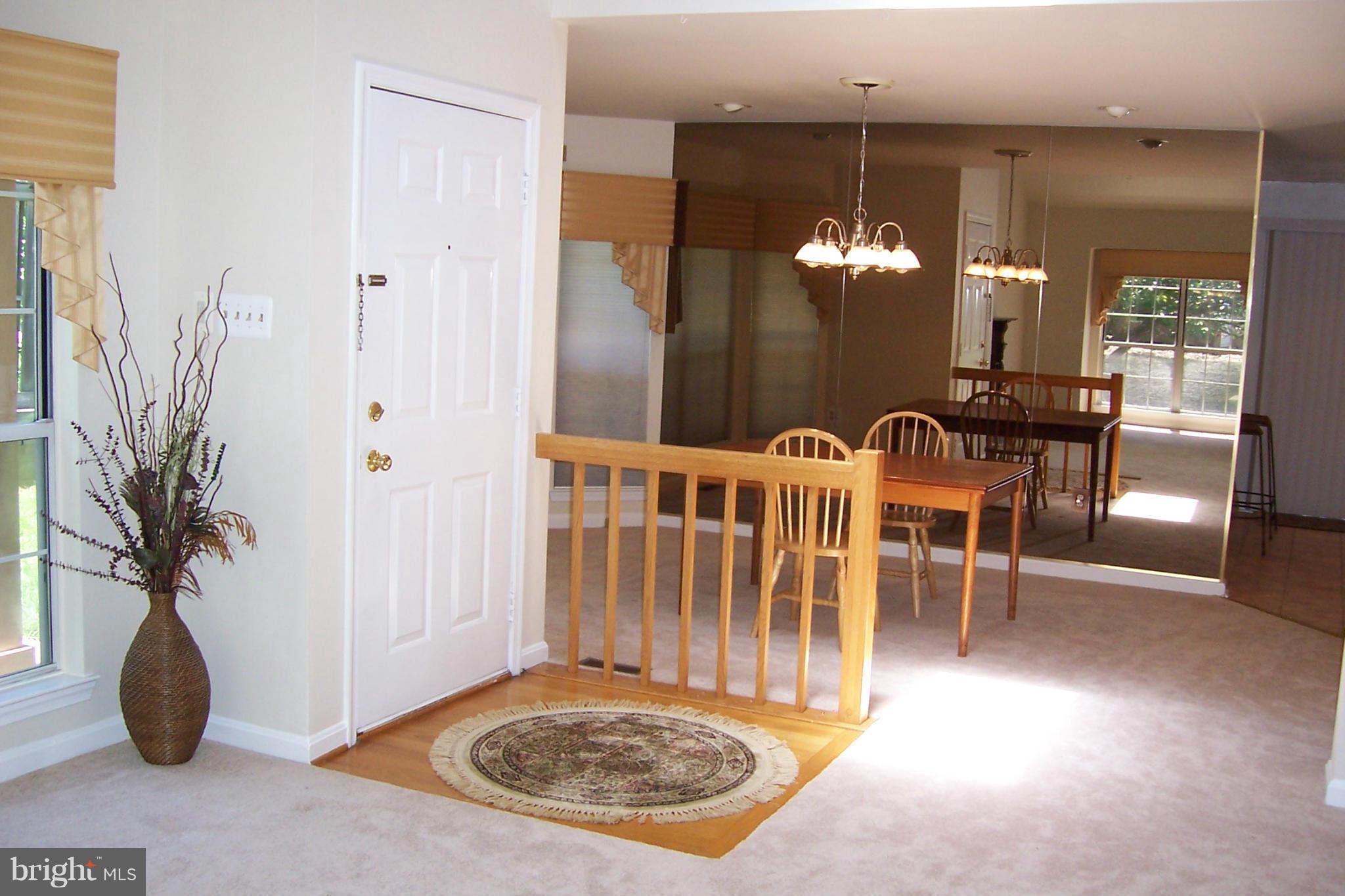 1546 Hugo Circle Silver Spring, MD 20906 - Photo 3 of 25 Interior (General)