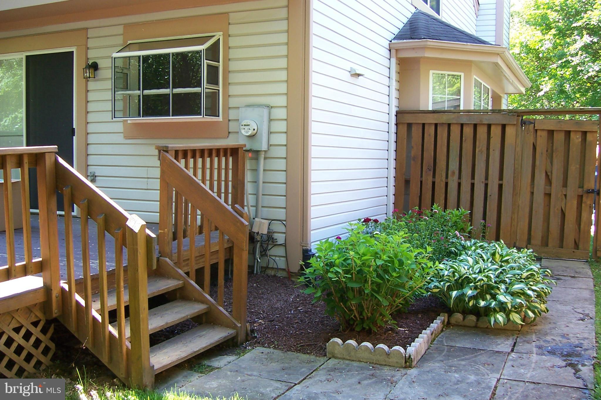 1546 Hugo Circle Silver Spring, MD 20906 - Photo 24 of 25 Exterior (Rear)