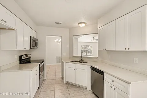 $270,000 | 1337 Pakenham Street Northwest, Palm Bay, FL 32907