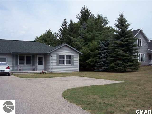 2015 East River Road Mount Pleasant, MI 48858 - Photo 4 of 6 1766453-3.JPG