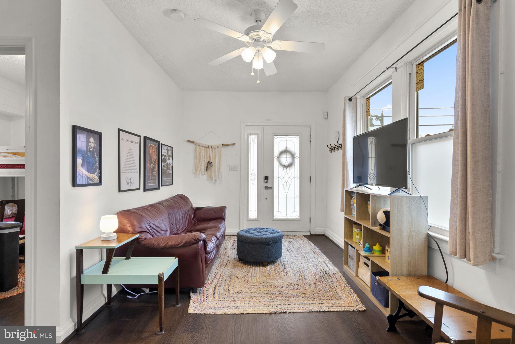 4801 Decatur Street Hyattsville, MD 20781 - Photo 3 of 19