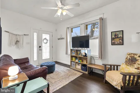 $375,000 | 4801 Decatur Street, Hyattsville, MD 20781