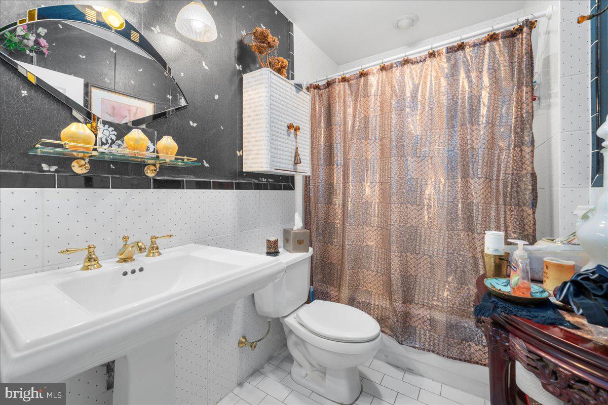 200 Forrest Avenue Narberth, PA 19072 - Photo 13 of 30