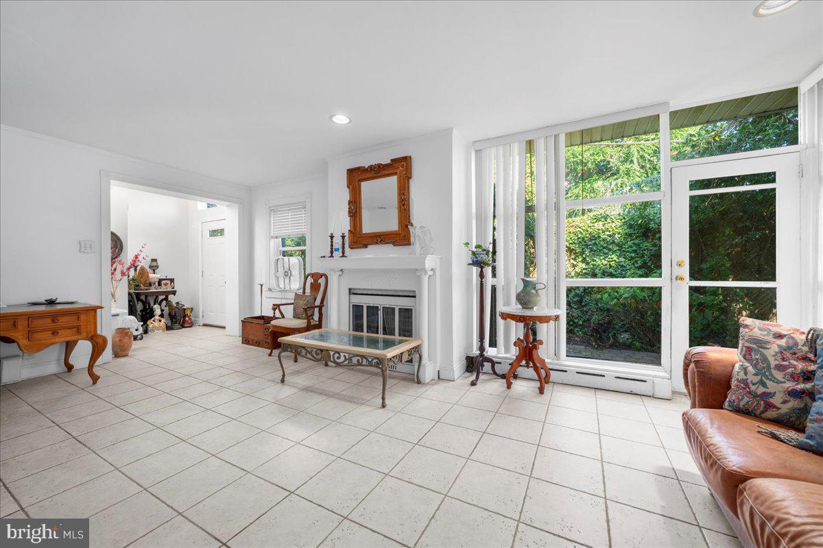 200 Forrest Avenue Narberth, PA 19072 - Photo 4 of 30