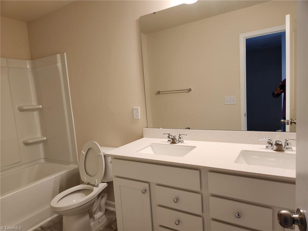 902 Fls Grv Trail High Point, NC 27265 - Photo 10 of 21