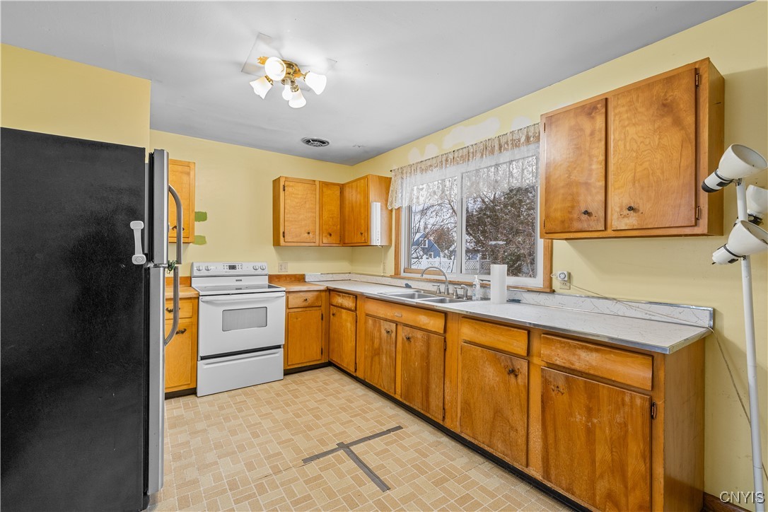 108 Dwight Drive Rome, NY 13440 - Photo 6 of 25