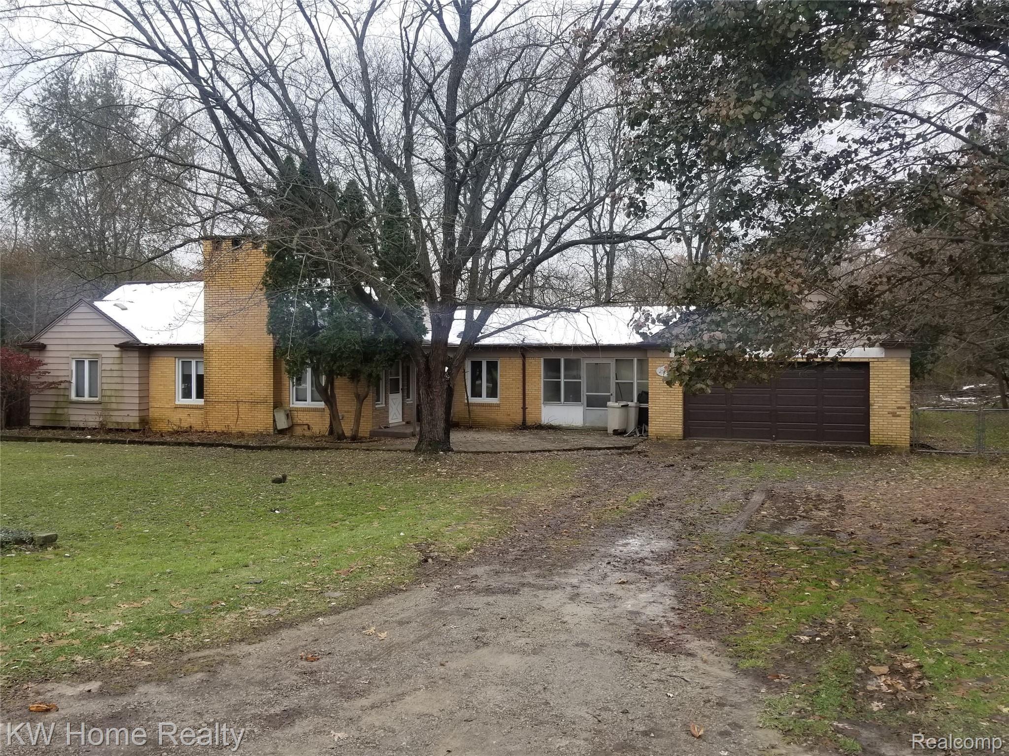 25815 Farmbrook Road Southfield, MI 48034 - Photo 34 of 34 20191120_134247.jpg