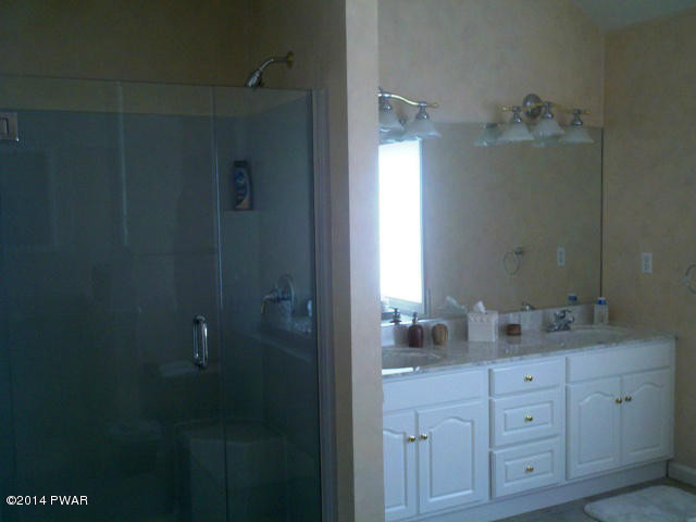 105 Stone Ridge Road Dingmans Ferry, PA 18328 - Photo 21 of 25
