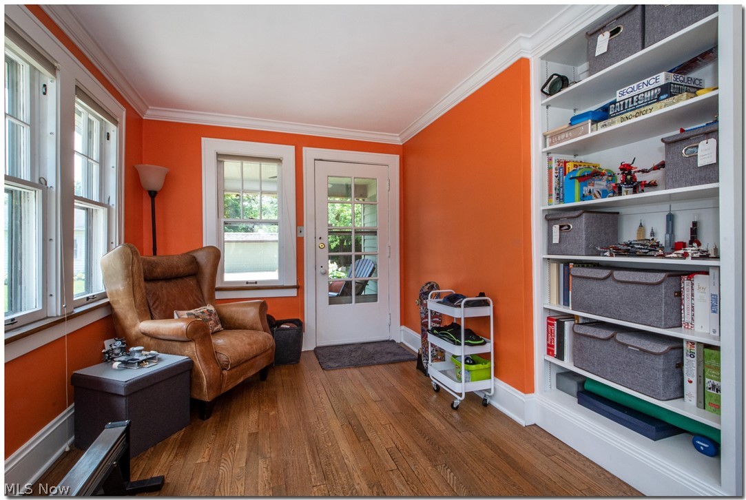 3246 Warrington Road Cleveland, OH 44120 - Photo 13 of 35