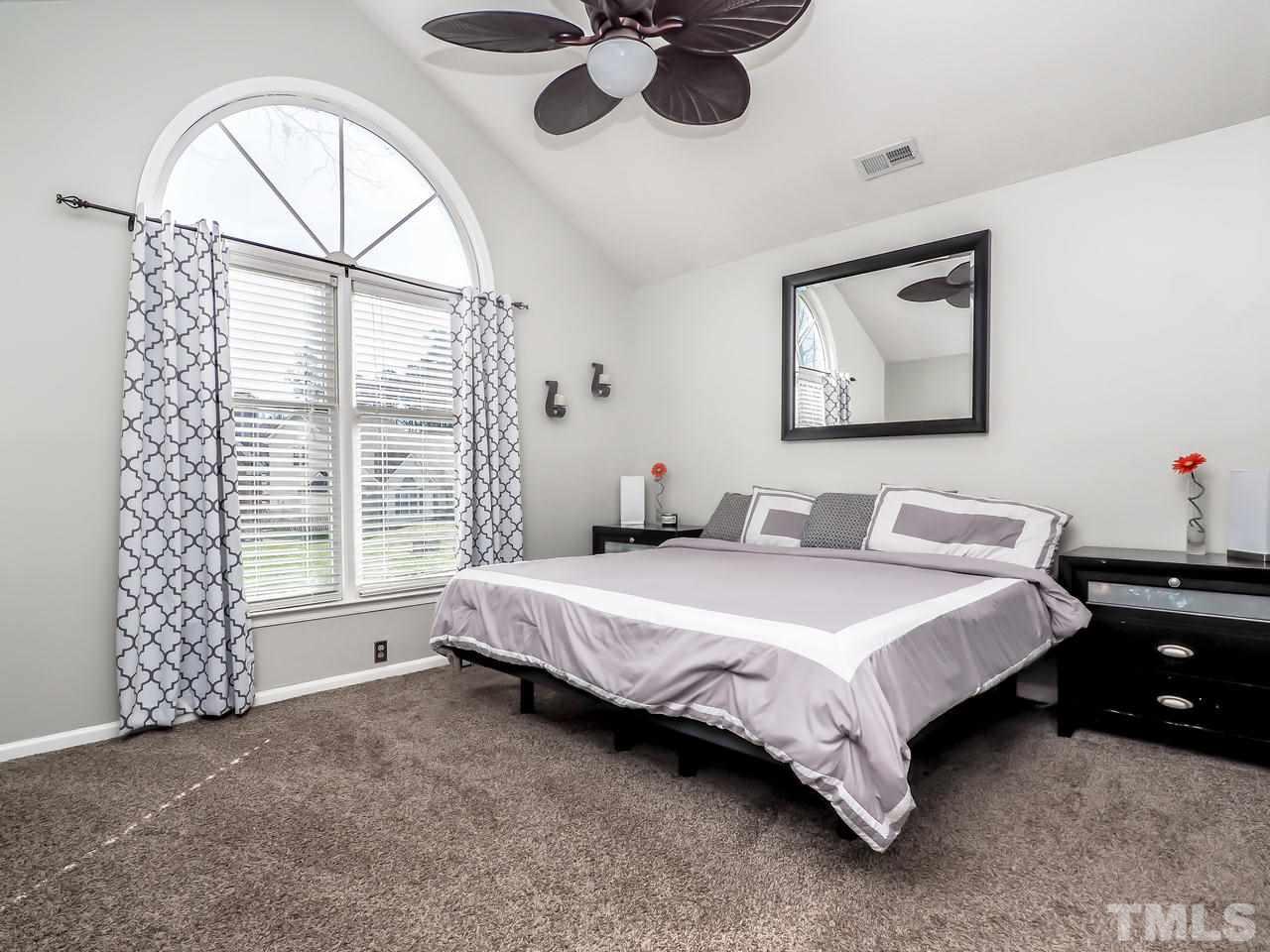 5712 Edgebury Road Raleigh, NC 27613 - Photo 14 of 25