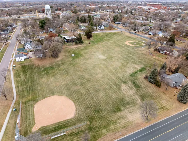 $314,999 | 1319 7th Lane, Anoka, MN 55303