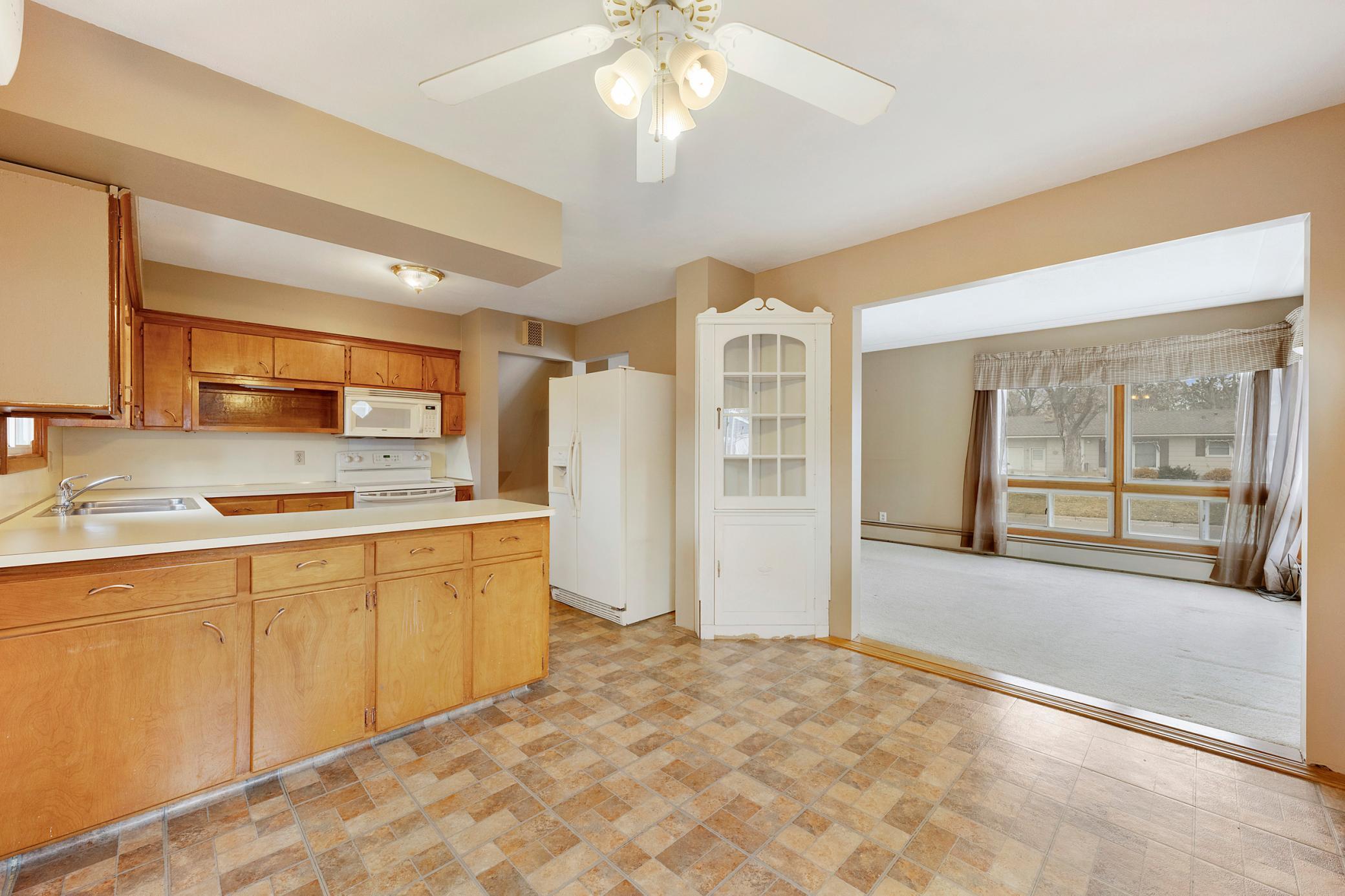 1319 7th Lane Anoka, MN 55303 - Photo 10 of 32