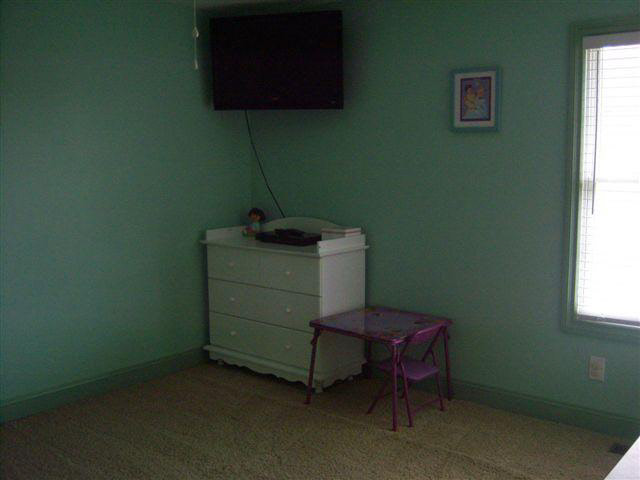 3843 Blohm Road Monroe, MI 48161 - Photo 11 of 15 Bedroom 2