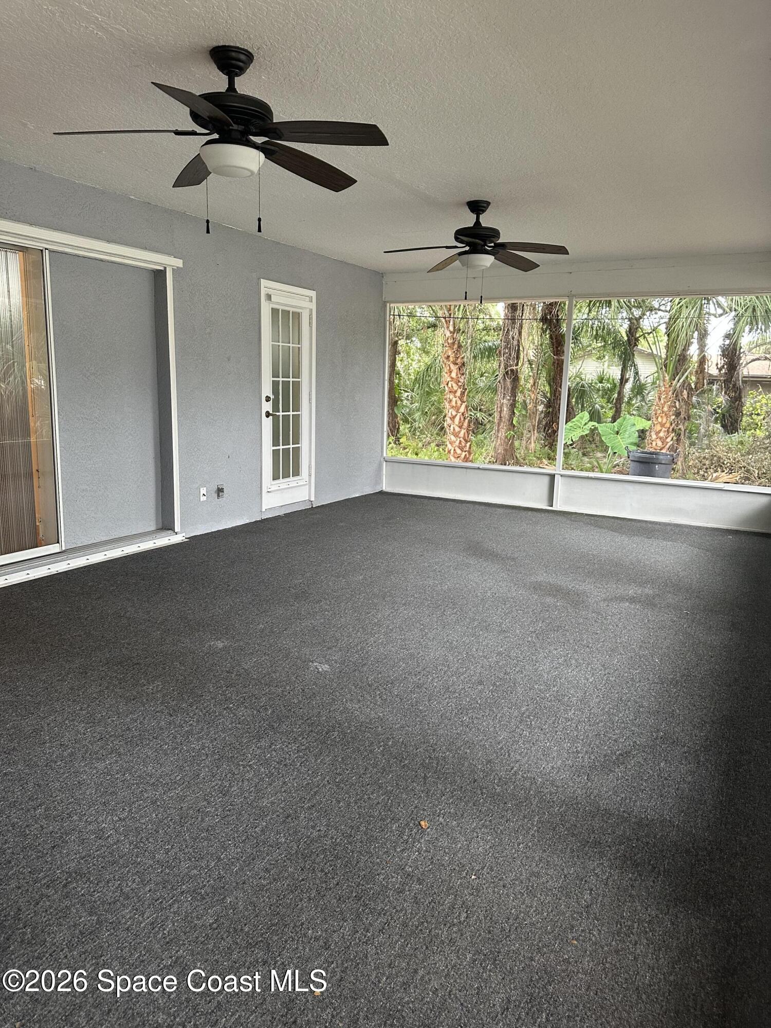 632 Bayfront Terrace Sebastian, FL 32958 - Photo 22 of 24 screened patio