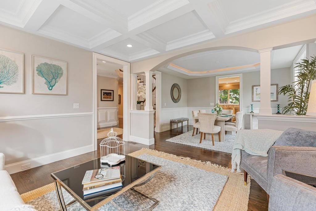 41 Spring Road Needham, MA 02494 - Photo 11 of 37