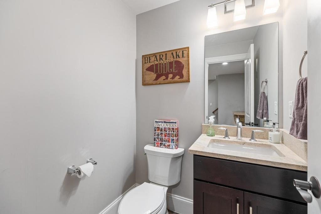 41 Spring Road Needham, MA 02494 - Photo 21 of 37