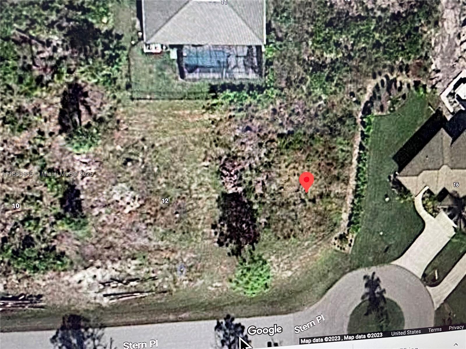 14 Stern Place Placida, FL 33946 - Photo 4 of 4 front view of a house with a yard