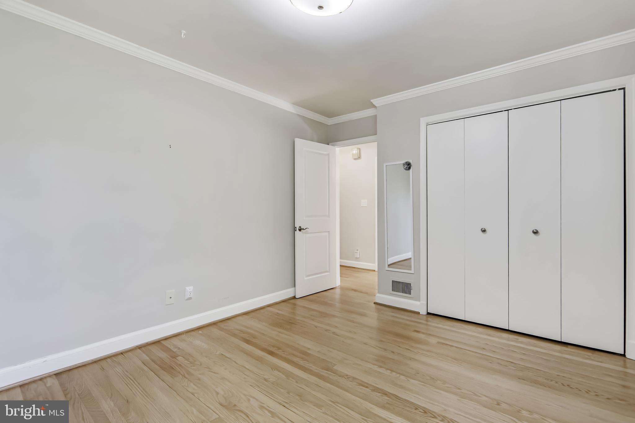 5806 Osceola Road Bethesda, MD 20816 - Photo 14 of 31